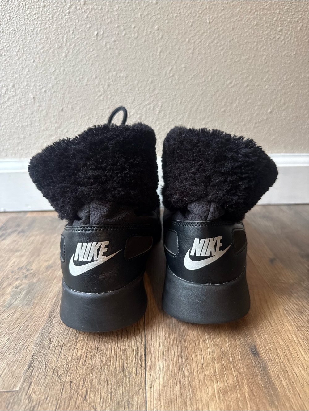 Nike Black Faux-Shearling Winter Ankle Boots